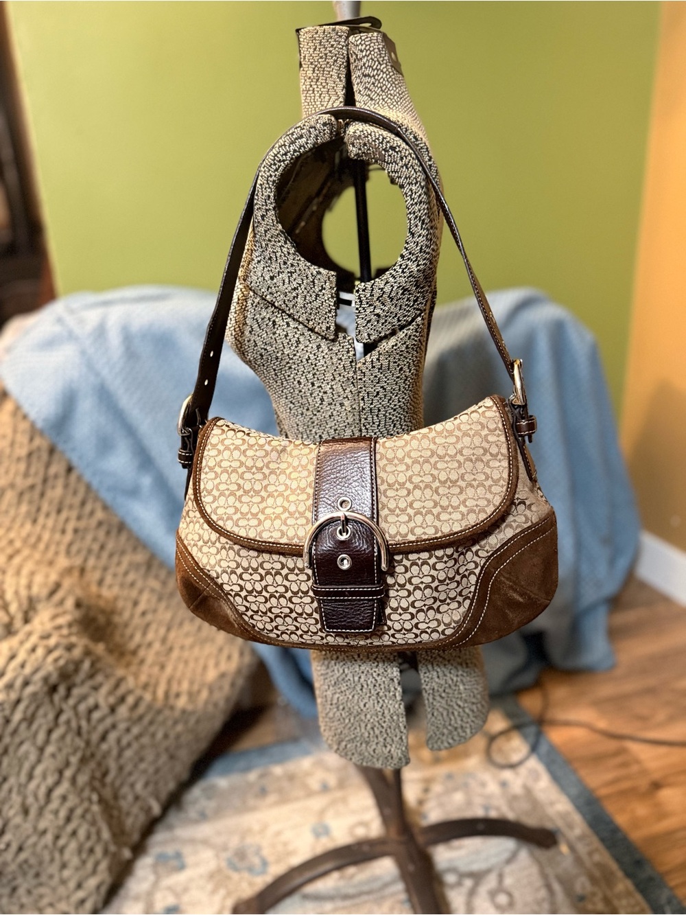 Coach Brown Signature Canvas Shoulder Bag with Dark Brown Leather Trim - Picture 3 of 12